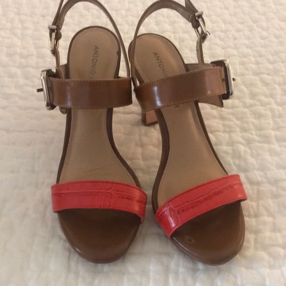 ANTONIO MELANI Shoes - Antonio Melani sandal